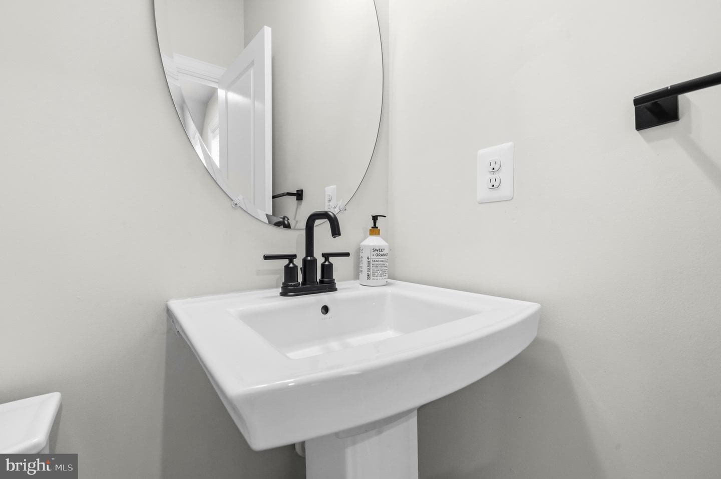 2843 Hokie Lane photo 25