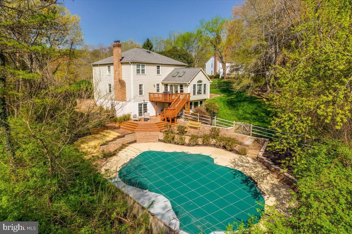 3137 Hunt Road photo 4
