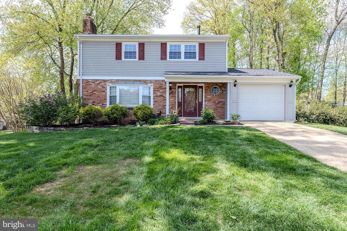 6526 Greenview Lane photo 1