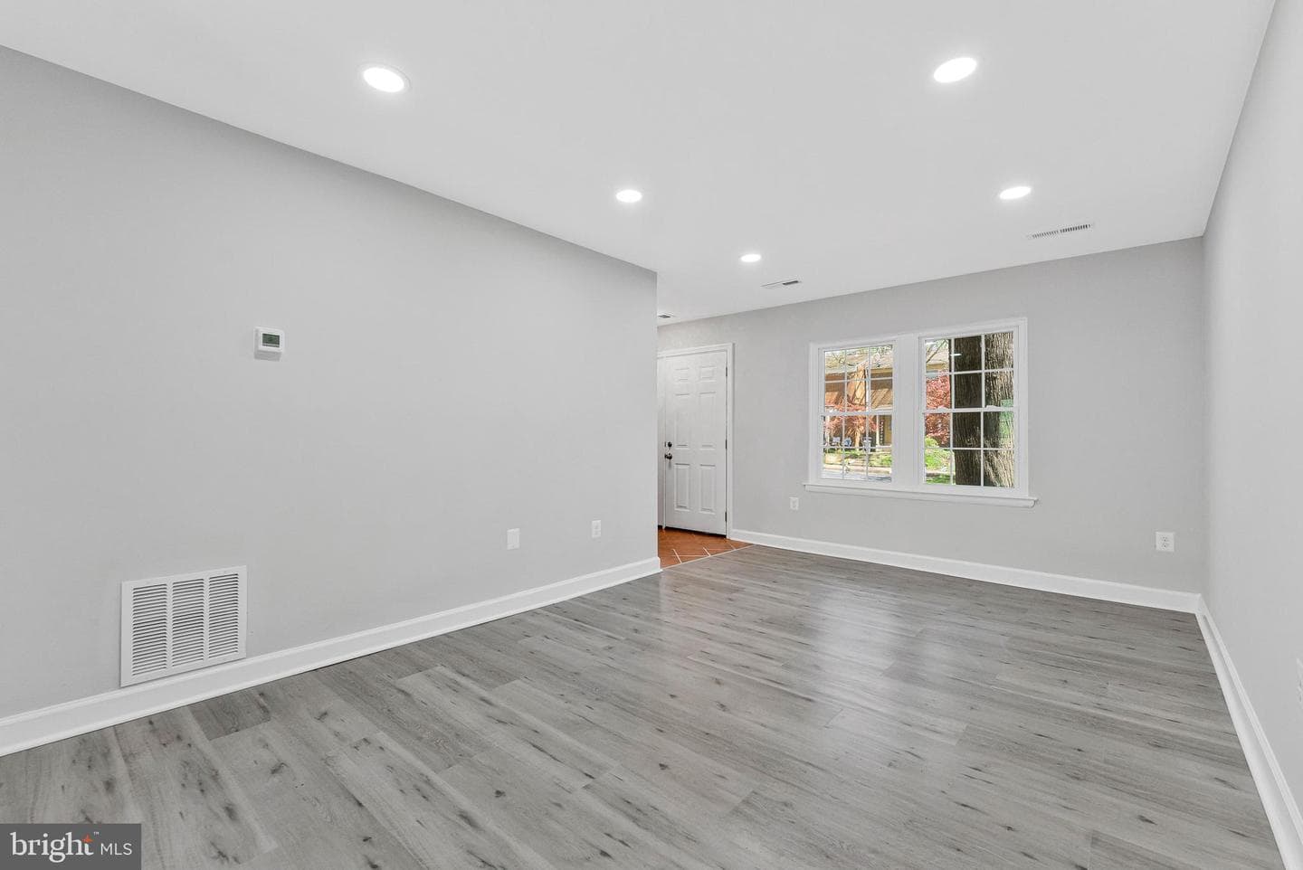 2254 Gunsmith Square photo 11