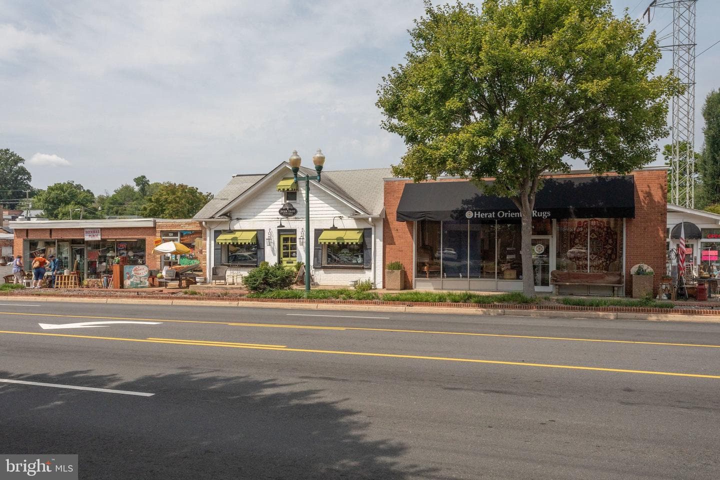 309 Center Street N photo 54