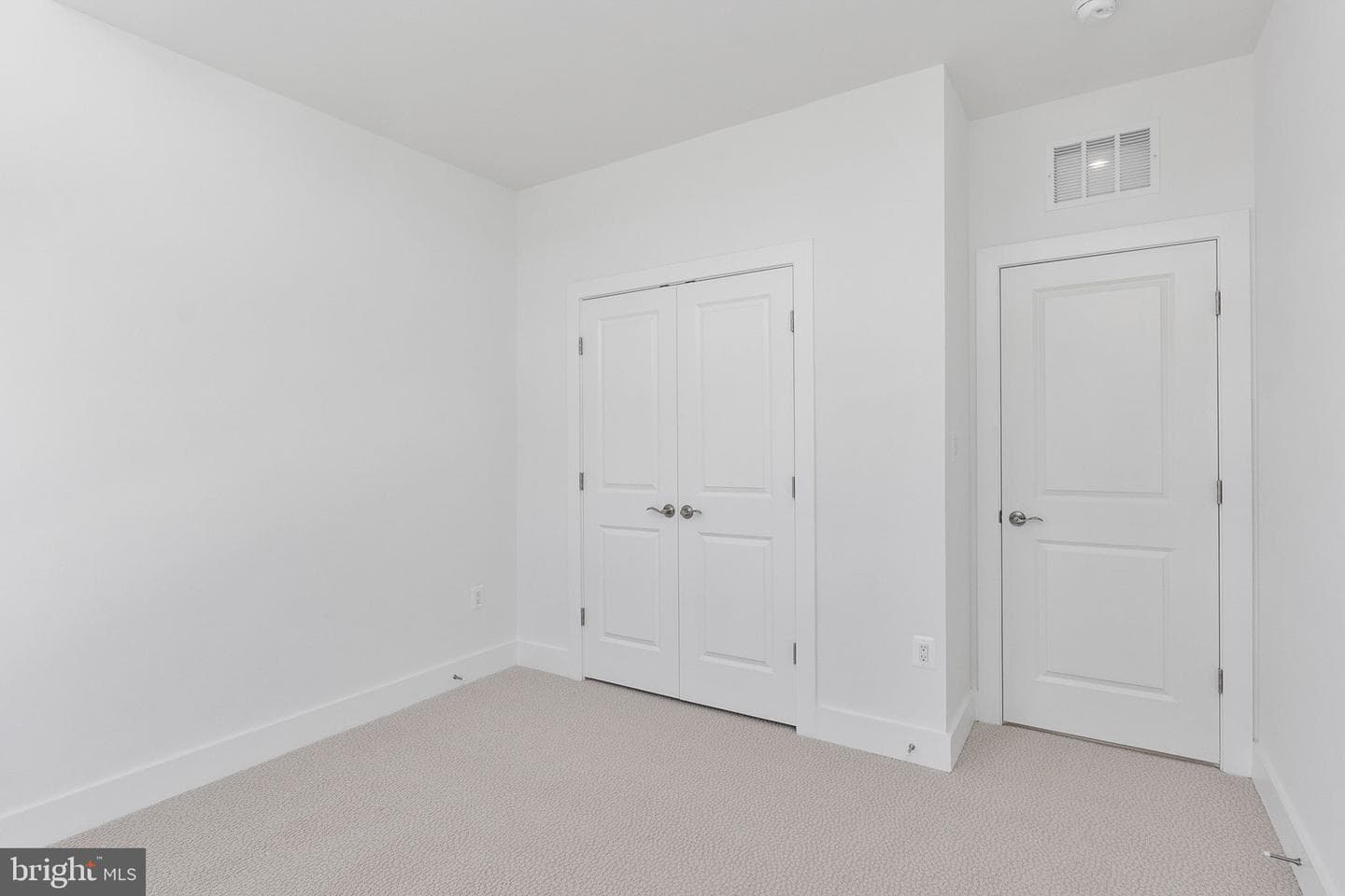 8454 Begonia Lane photo 18