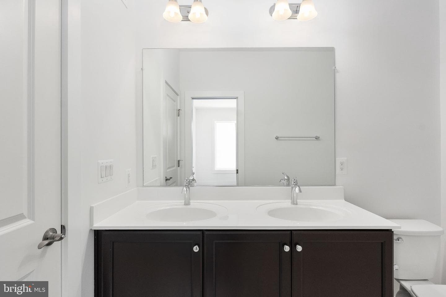8454 Begonia Lane photo 35