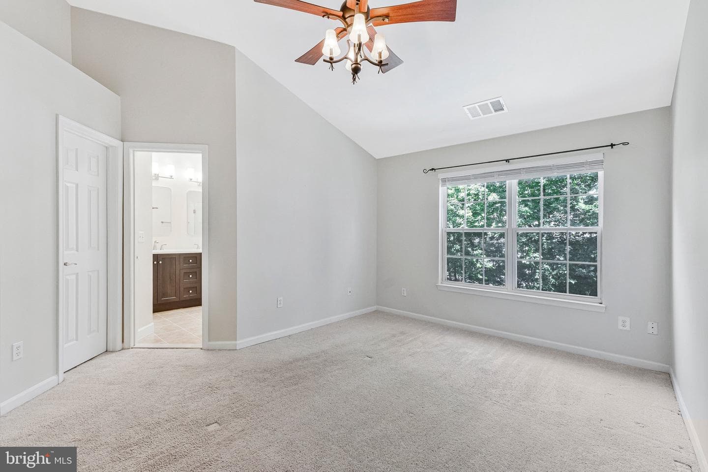 4112 Flower Box Court photo 19