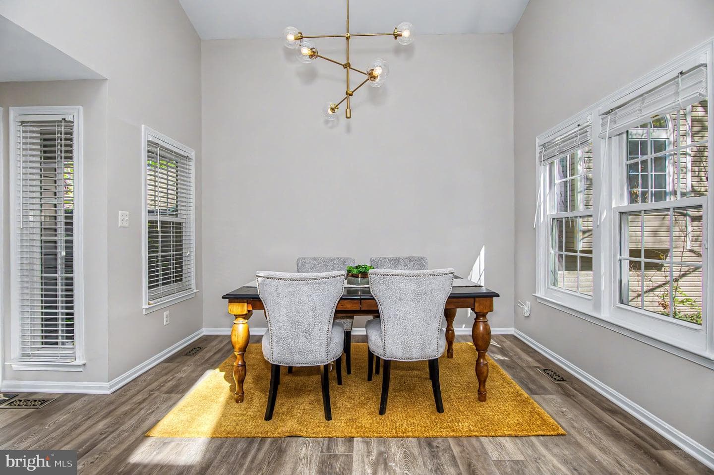 7502 Cross Gate Lane photo 11