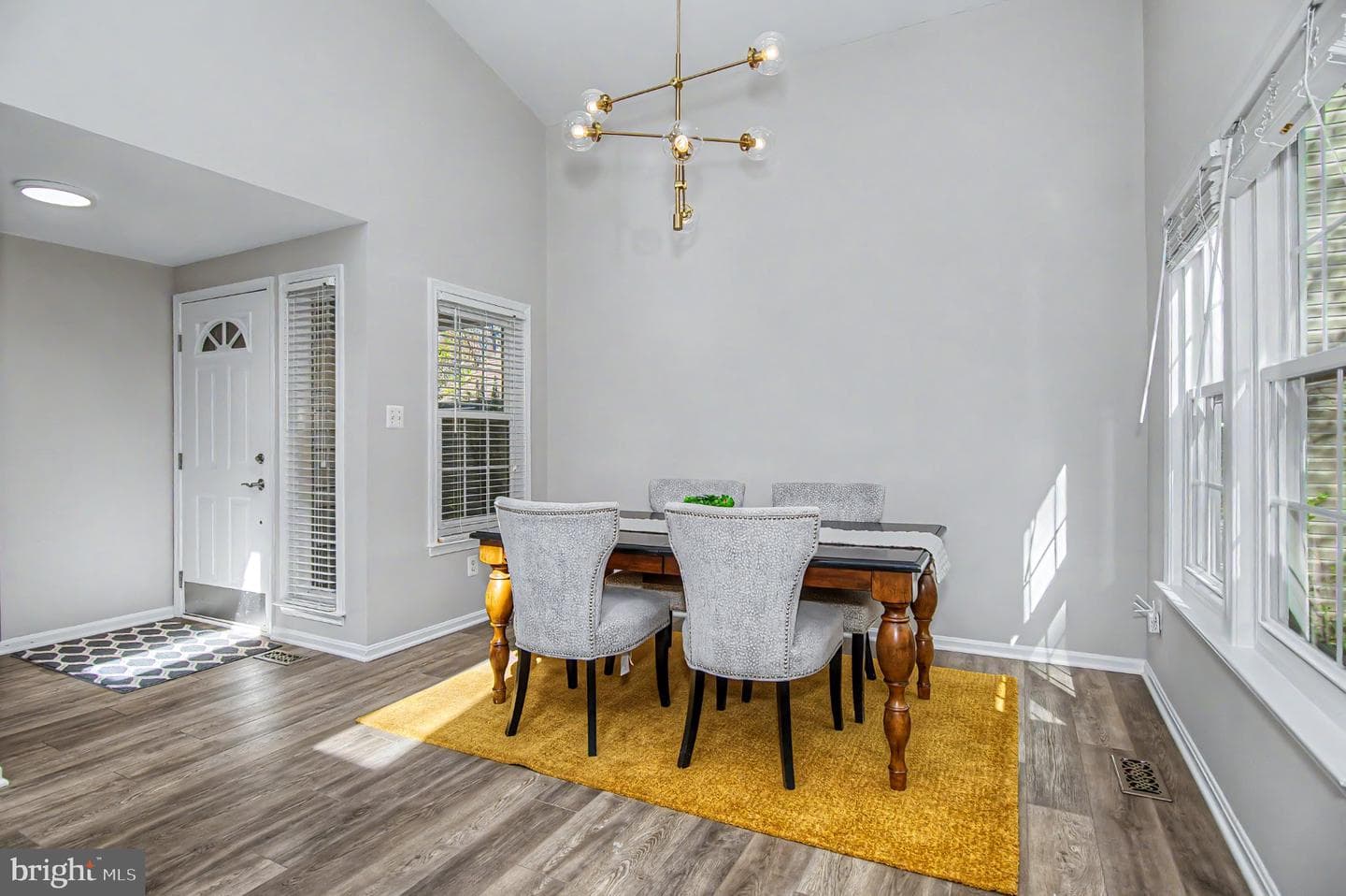 7502 Cross Gate Lane photo 12
