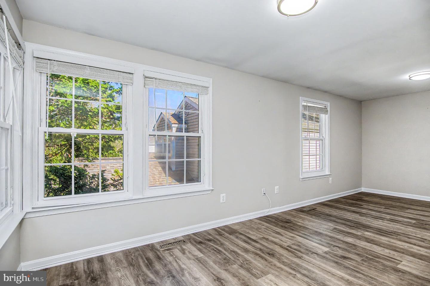 7502 Cross Gate Lane photo 28