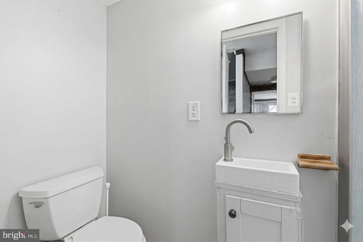13315 Aiken Place photo 34
