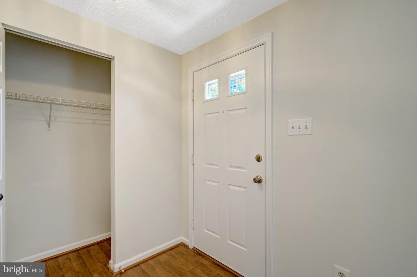 9227 Sheffield Hunt Court photo 3