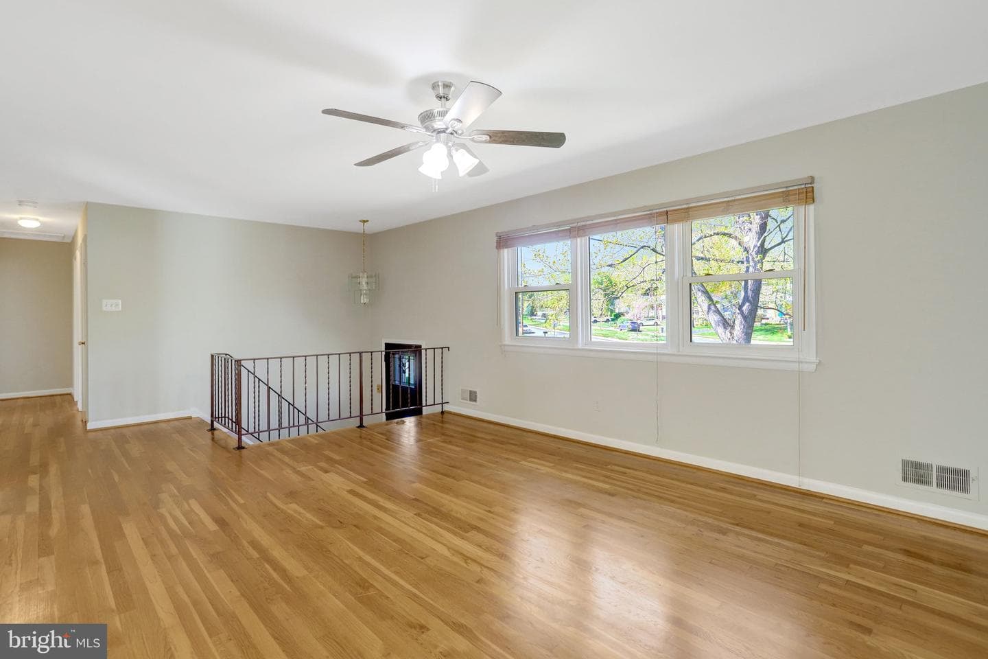7800 Hayfield Road photo 10