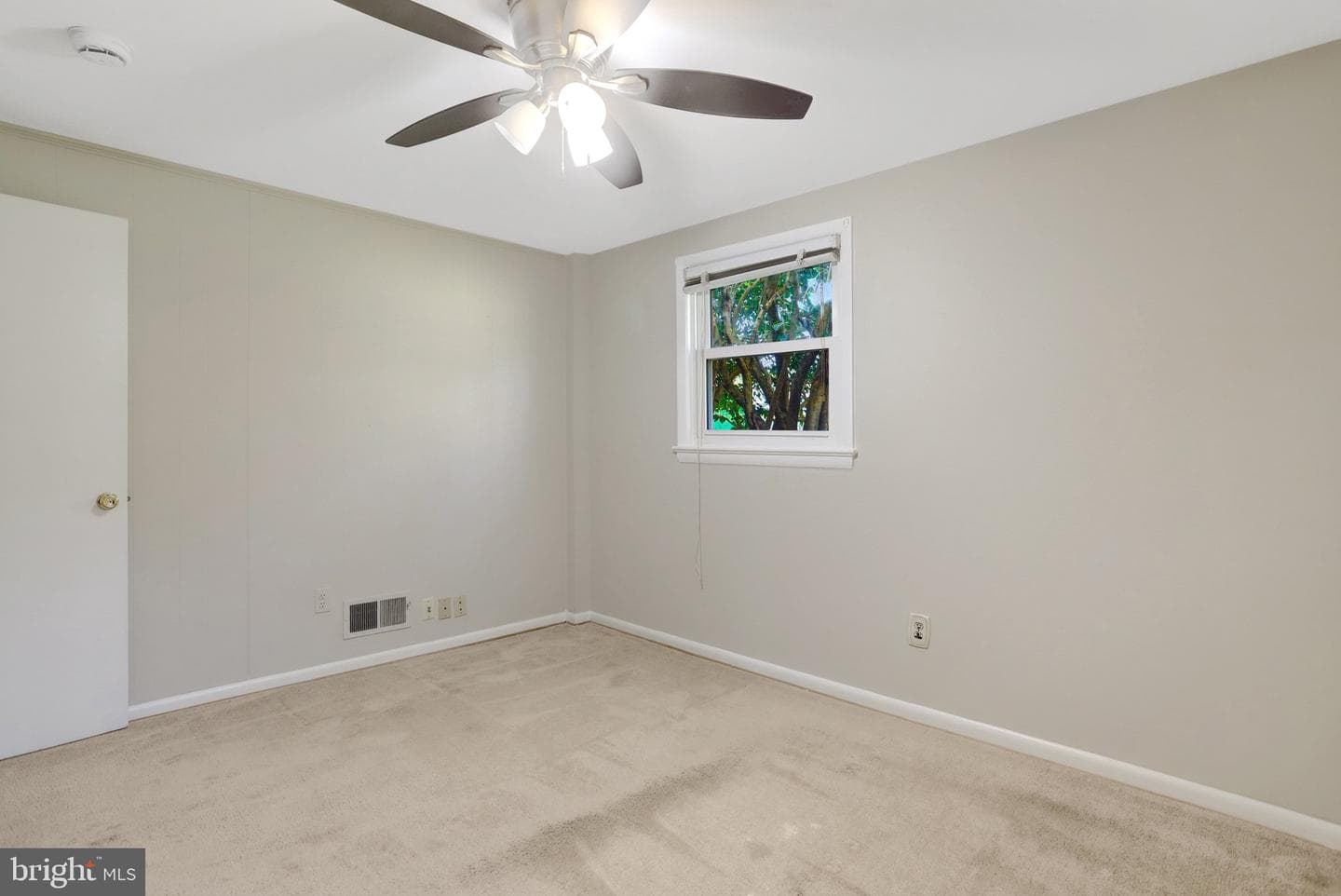 7800 Hayfield Road photo 44