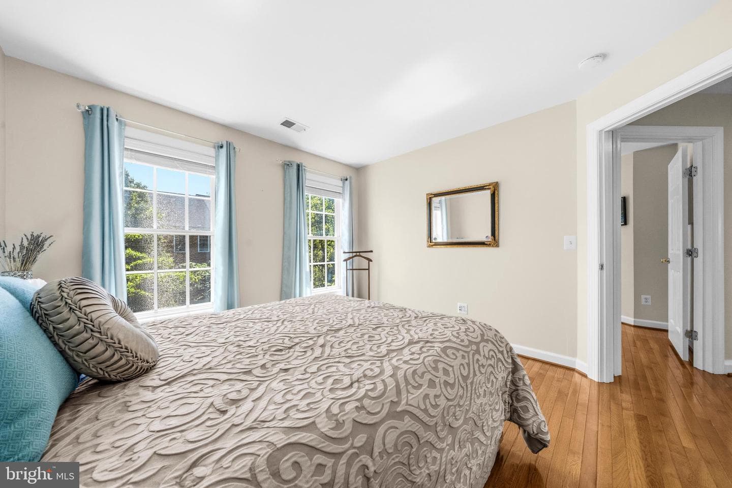 8058 Samuel Wallis Street photo 27