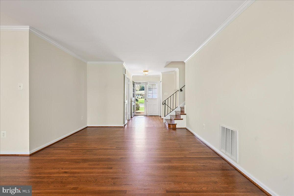 8722 Higdon Drive photo 10