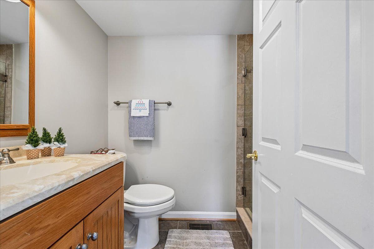 8722 Higdon Drive photo 26