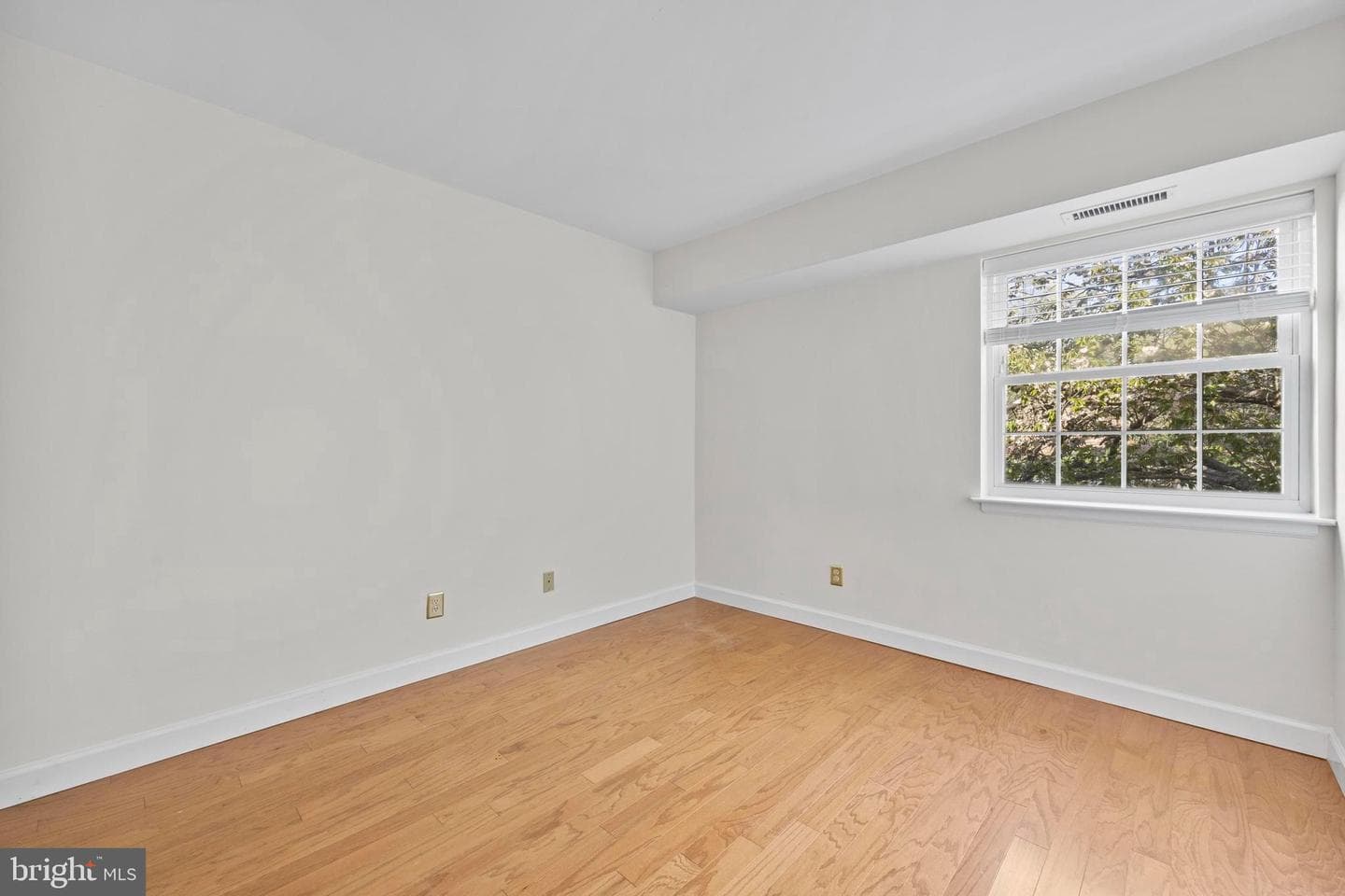 5920 Cove Landing Road #301 photo 21