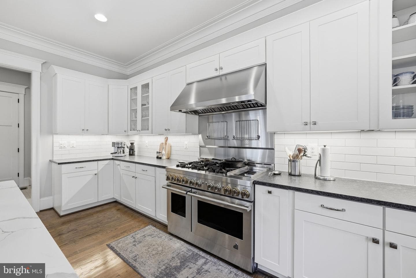 427 Orchard Street NW photo 16