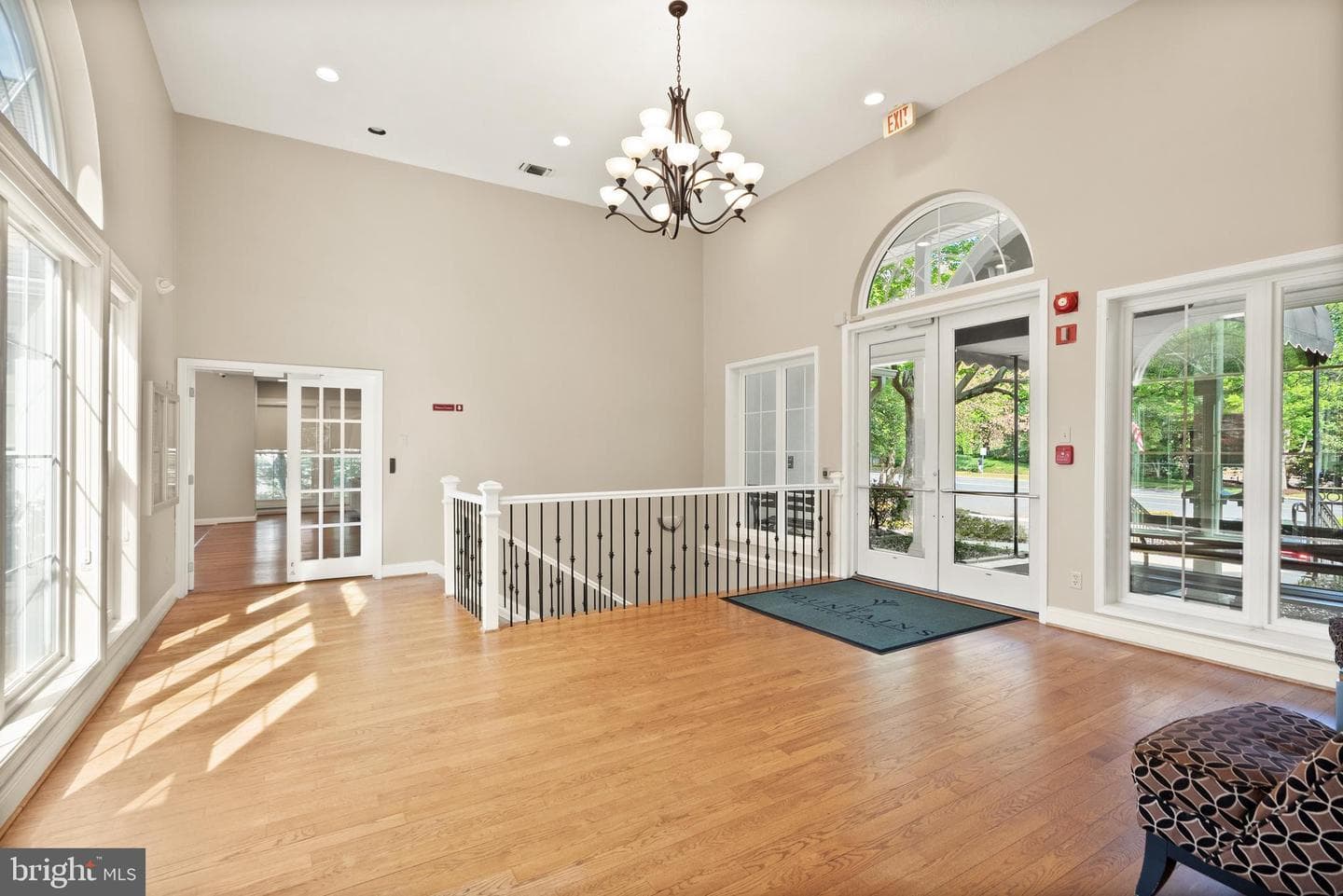 1504 Lincoln Way #406 photo 32