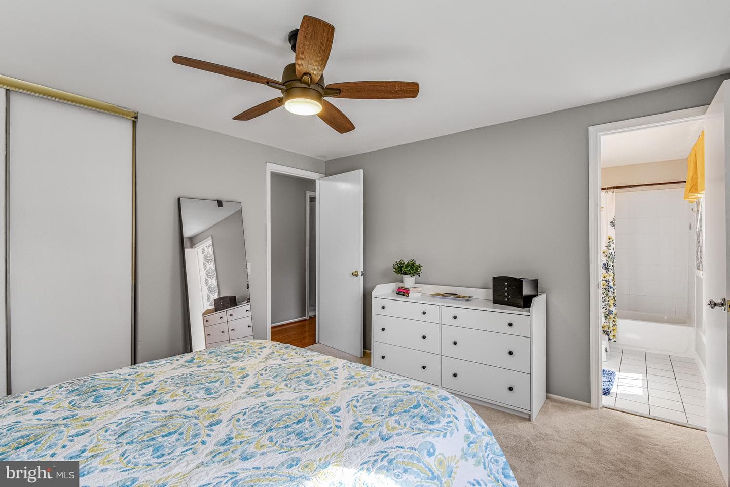 10125 Sassafras Woods Court photo 16