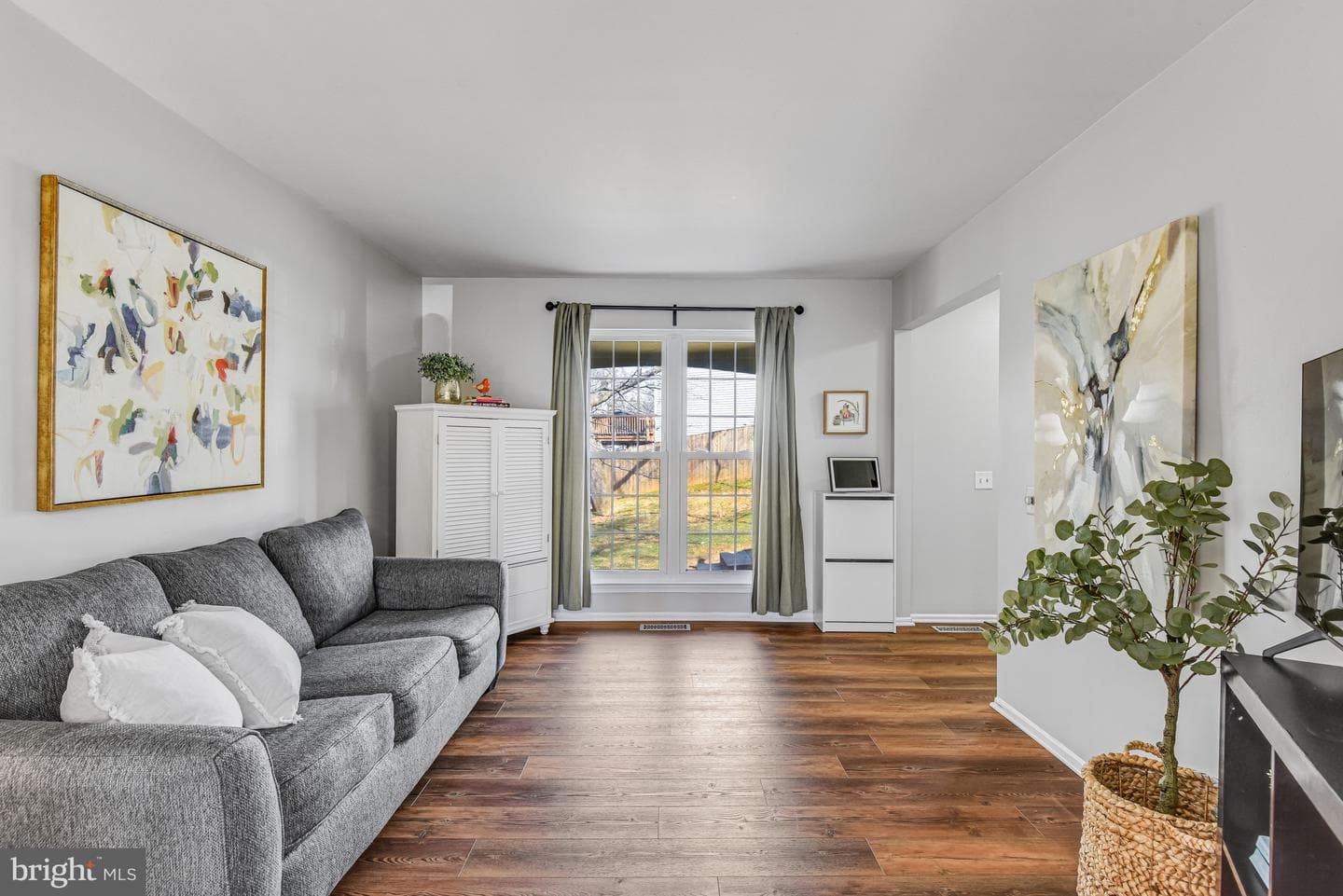 10125 Sassafras Woods Court photo 4
