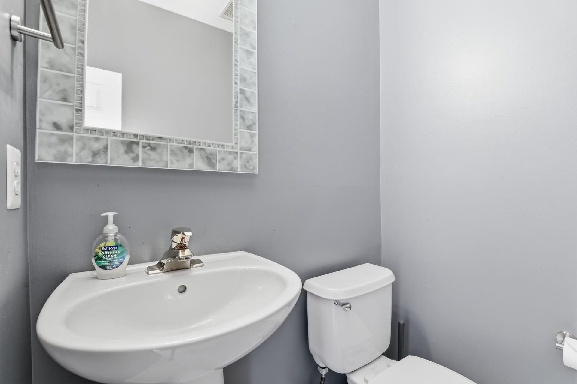 12880 Fair Valley Court photo 16