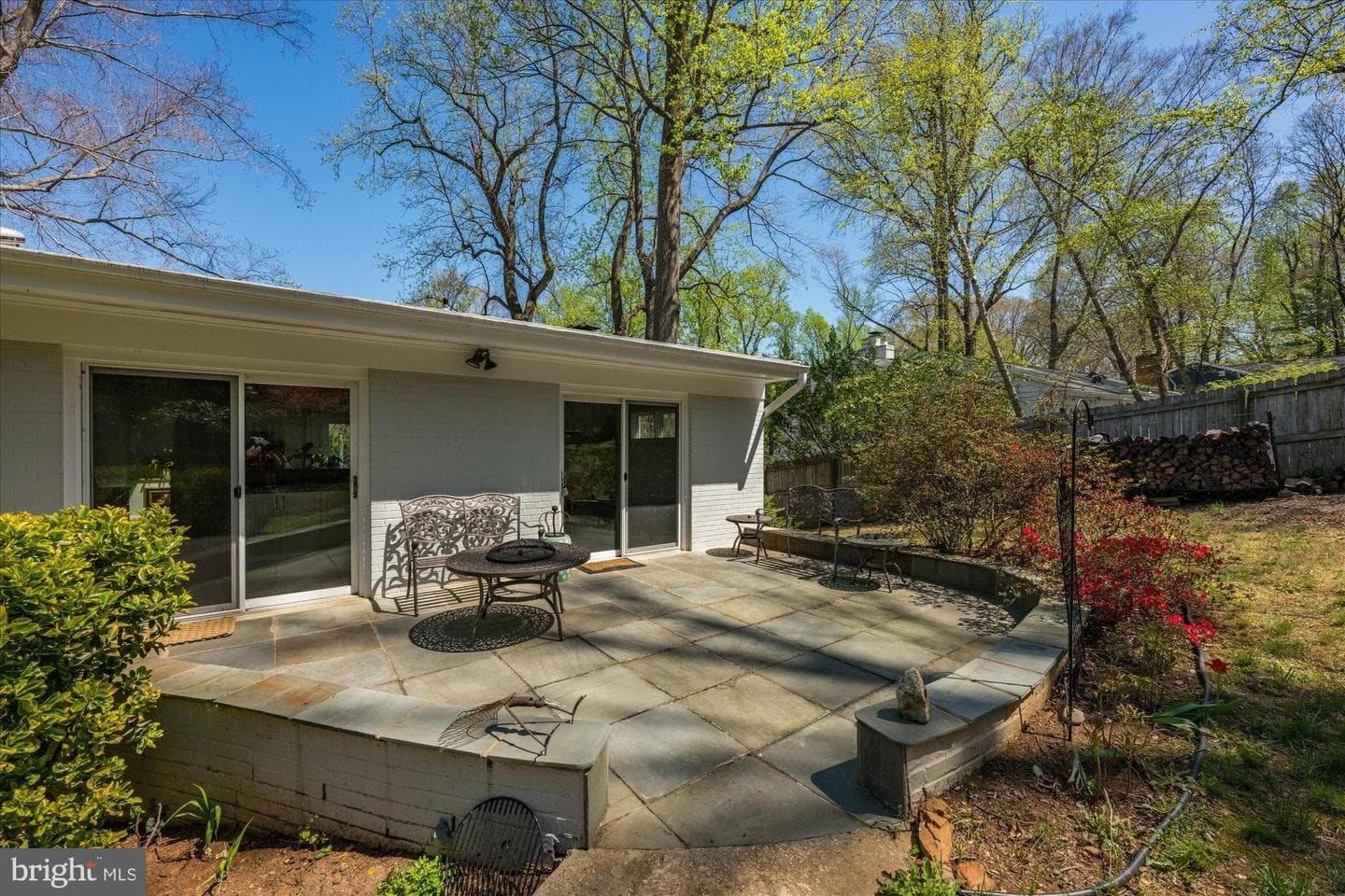 6439 Lakeview Drive photo 26