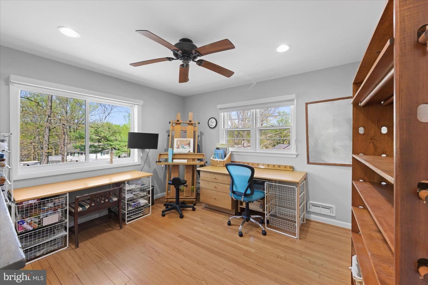 6439 Lakeview Drive photo 32