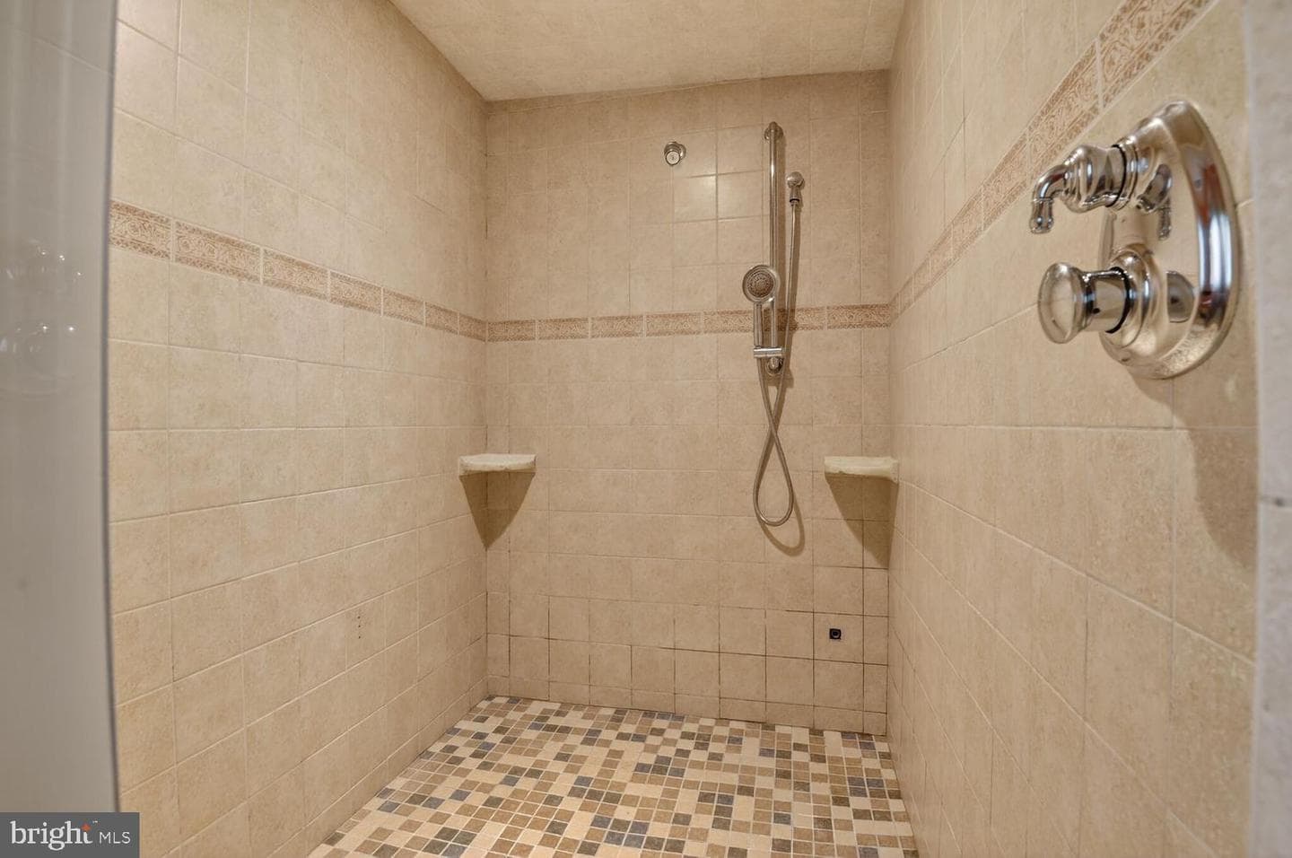 4610 Backlick Road photo 22