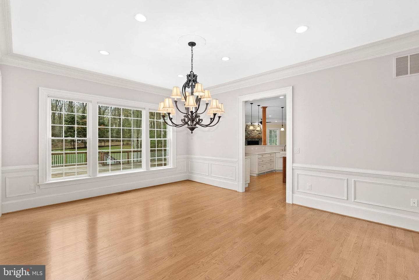11913 Chapel Road photo 31