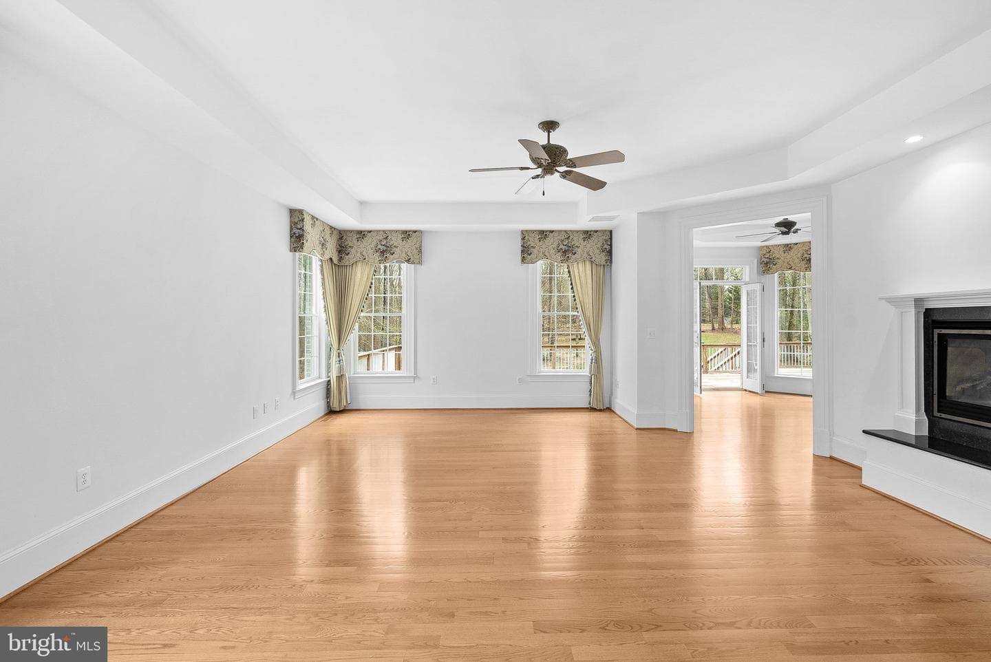 11913 Chapel Road photo 62