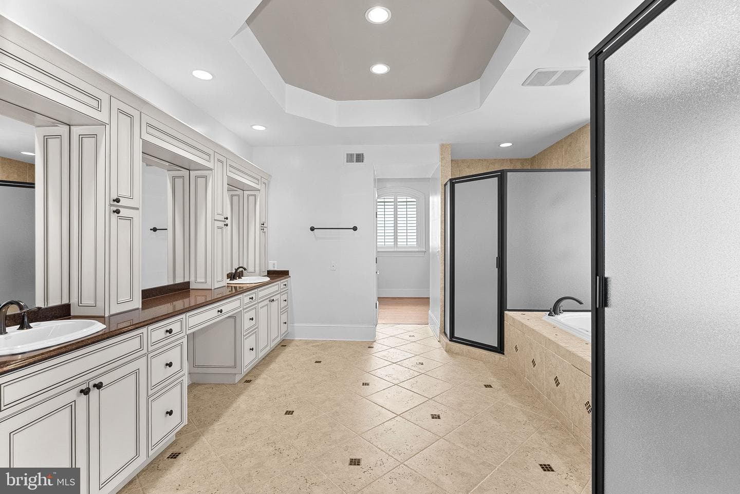 11913 Chapel Road photo 65