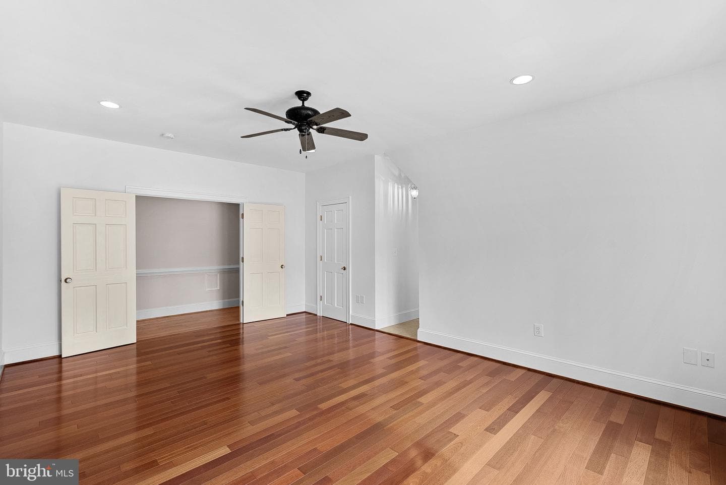 11913 Chapel Road photo 87