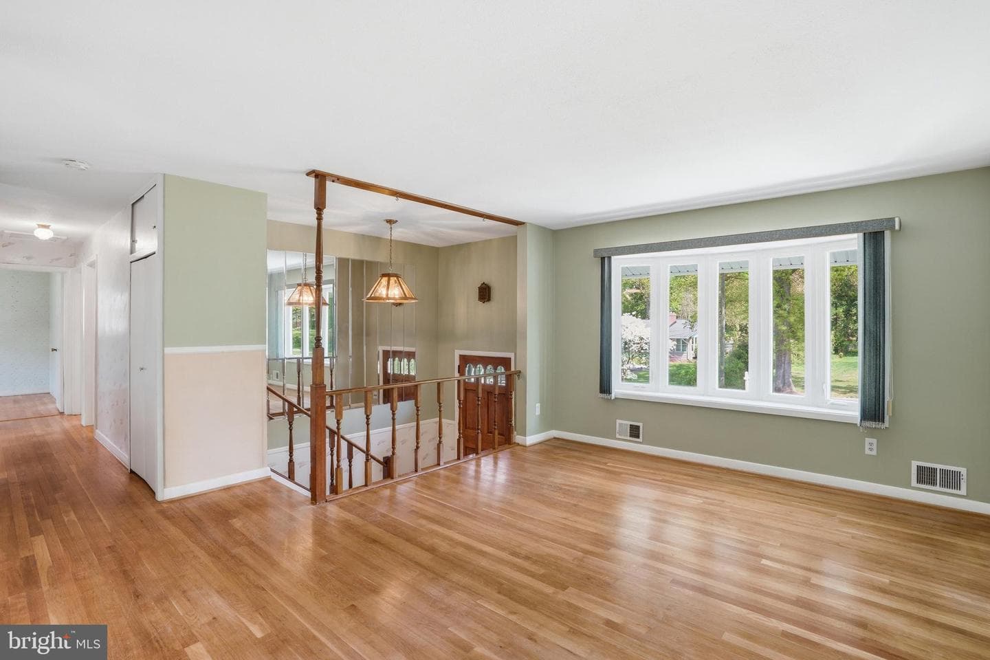 6917 Jenkins Lane photo 7