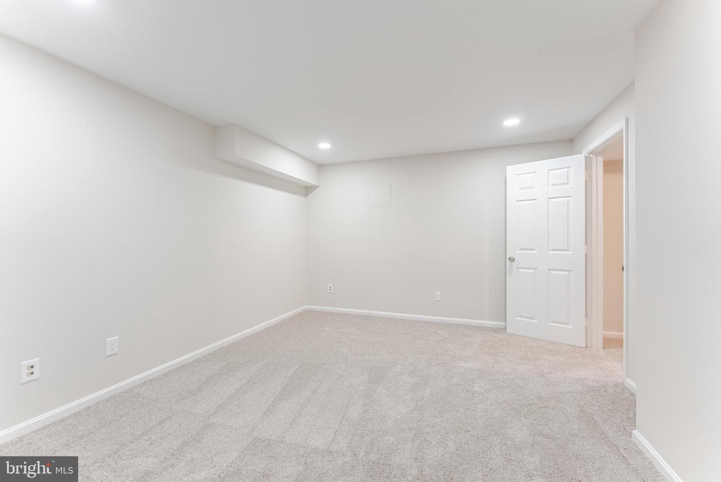 9617 Woodedge Drive photo 52