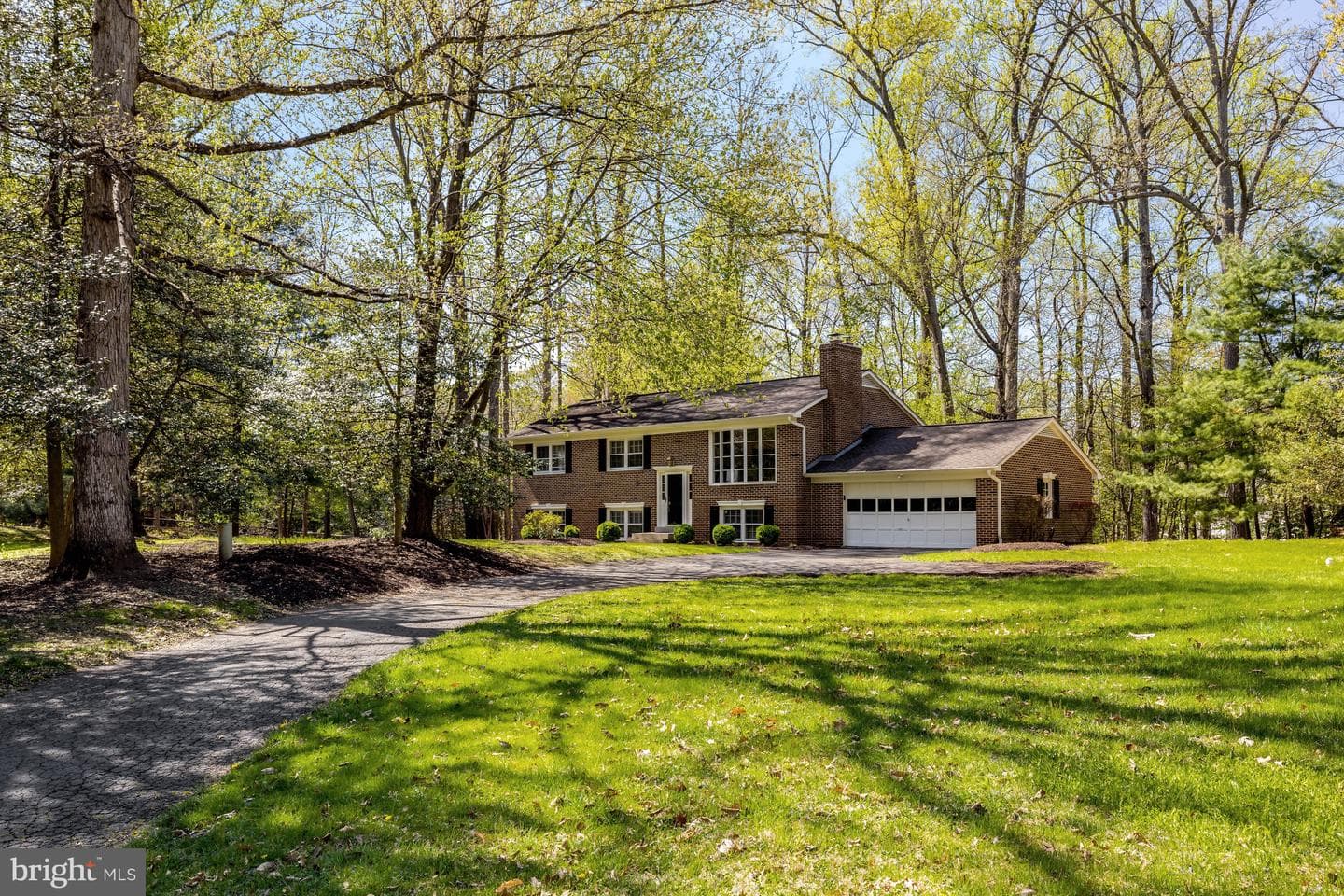 12186 Hickory Knoll Place