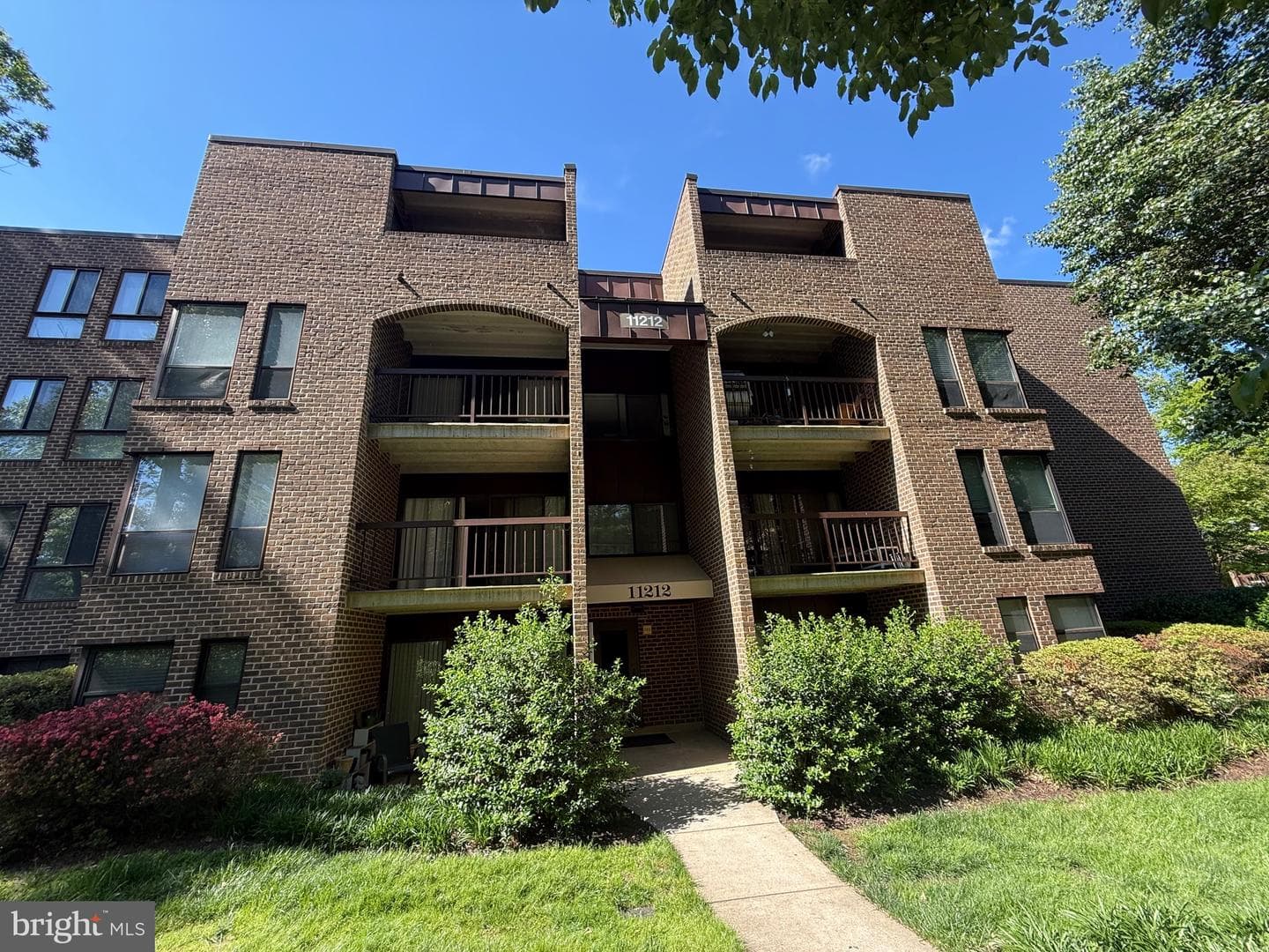 11212 Chestnut Grove Square #115, Reston