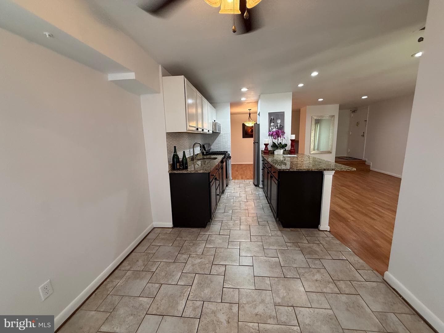 11212 Chestnut Grove Square #115 photo 12