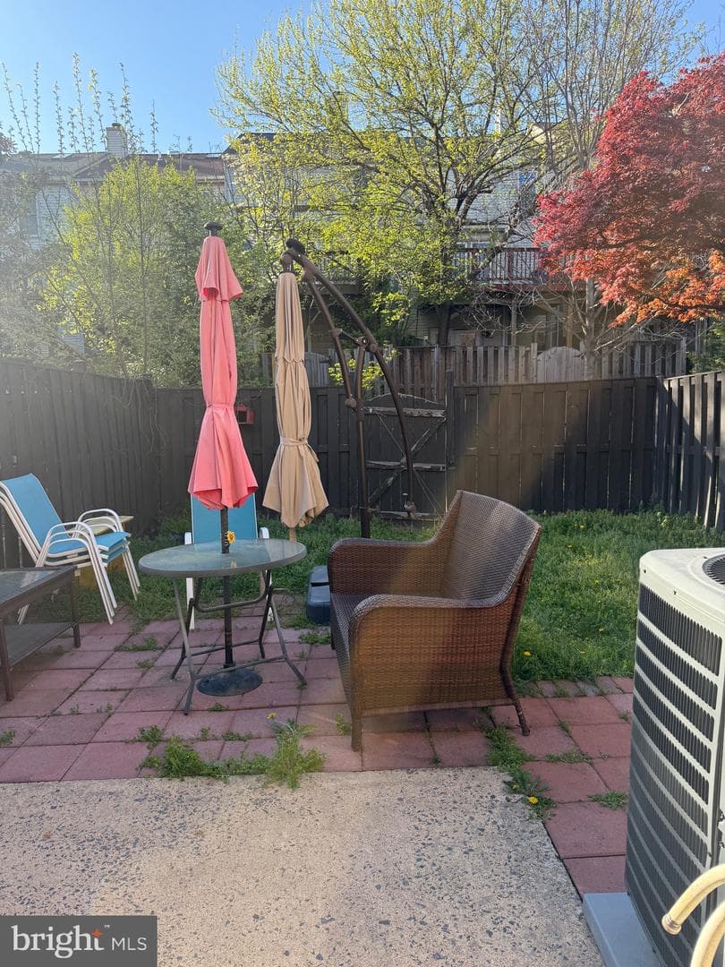 1121 Shannon Place photo 14