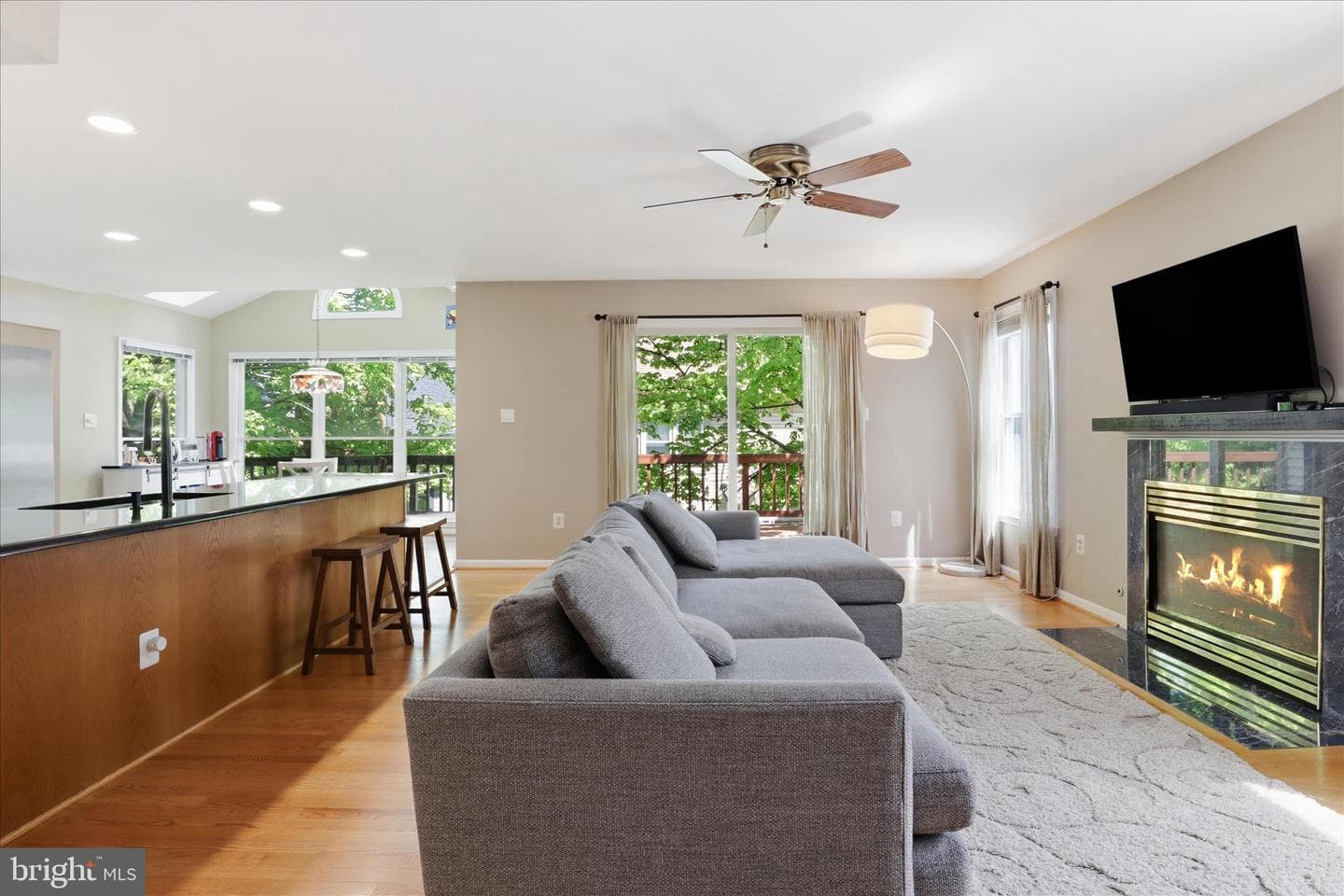 3424 Silver Maple Place photo 14