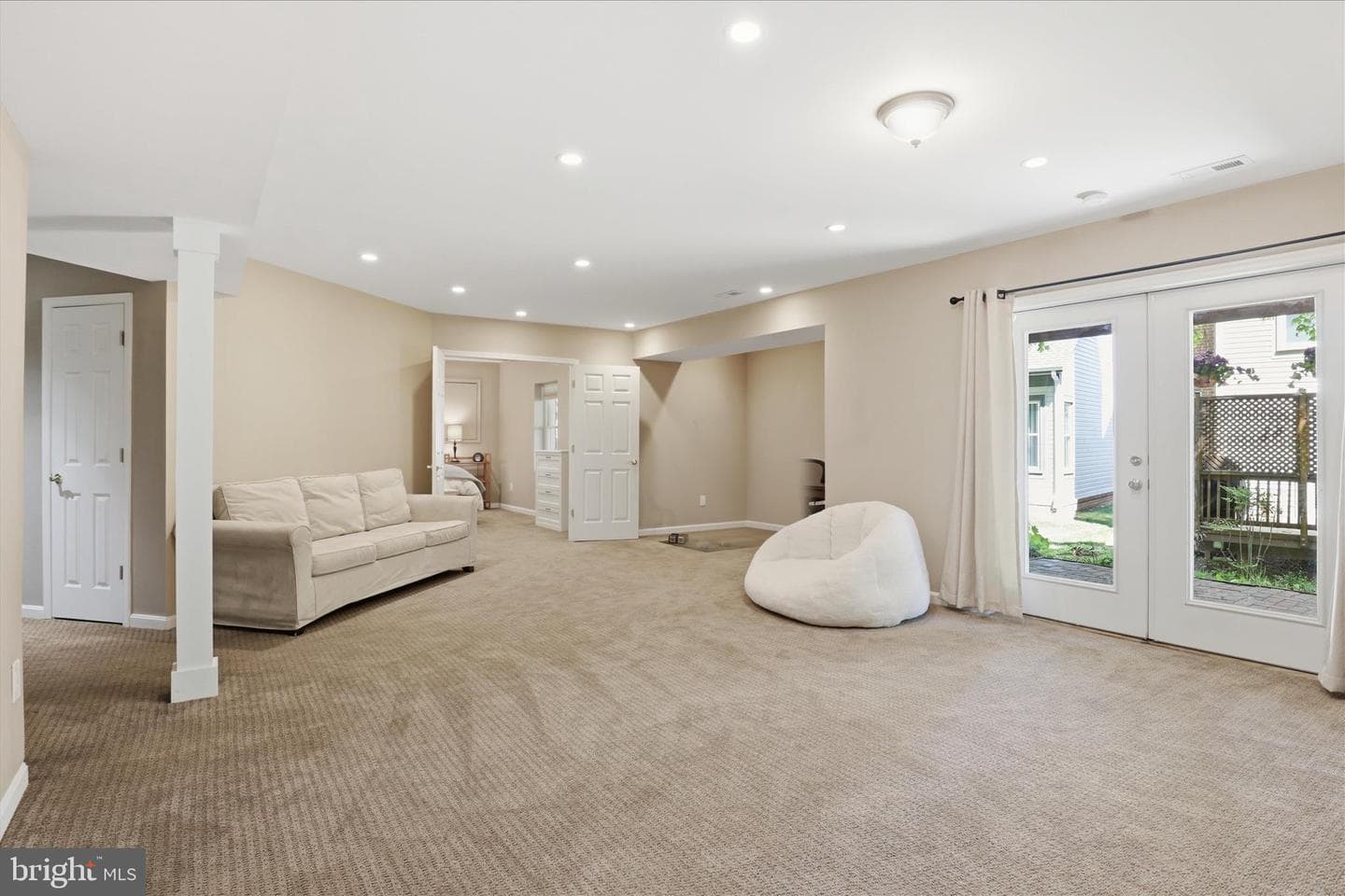 3424 Silver Maple Place photo 40