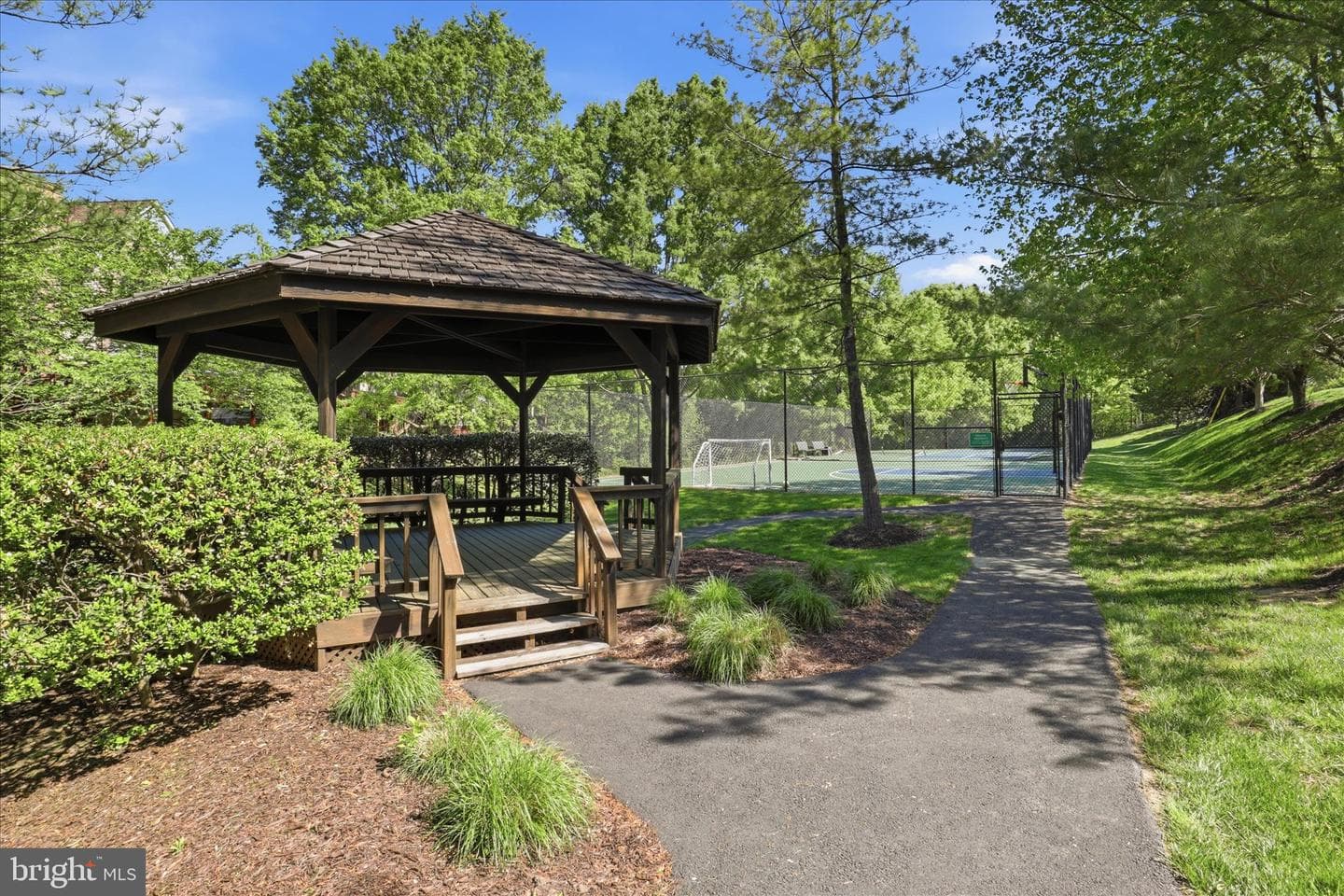 3424 Silver Maple Place photo 52