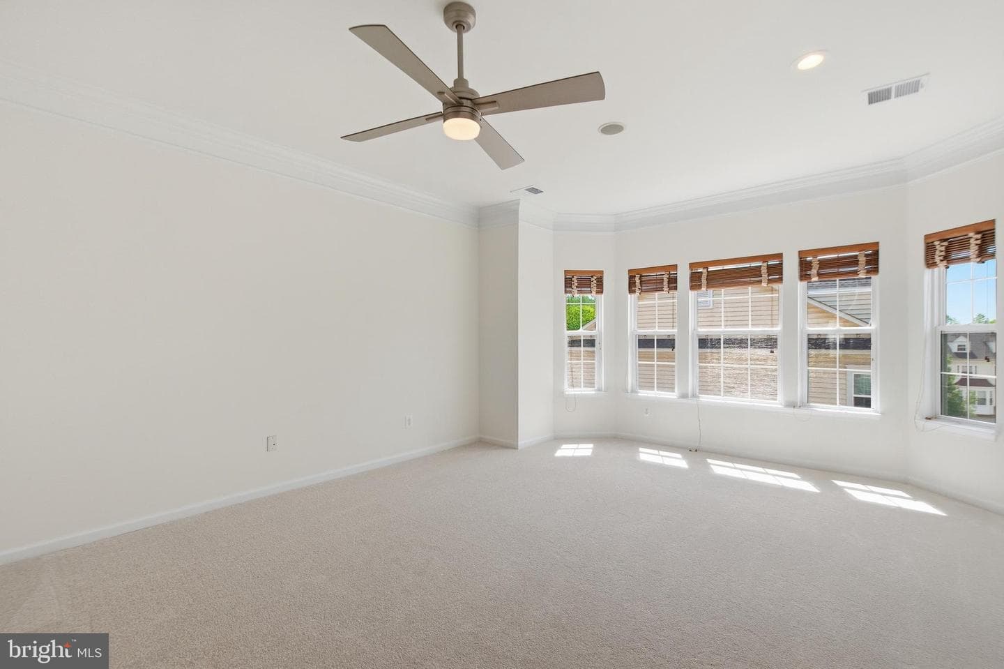 7819 Locust Leaf Lane photo 22