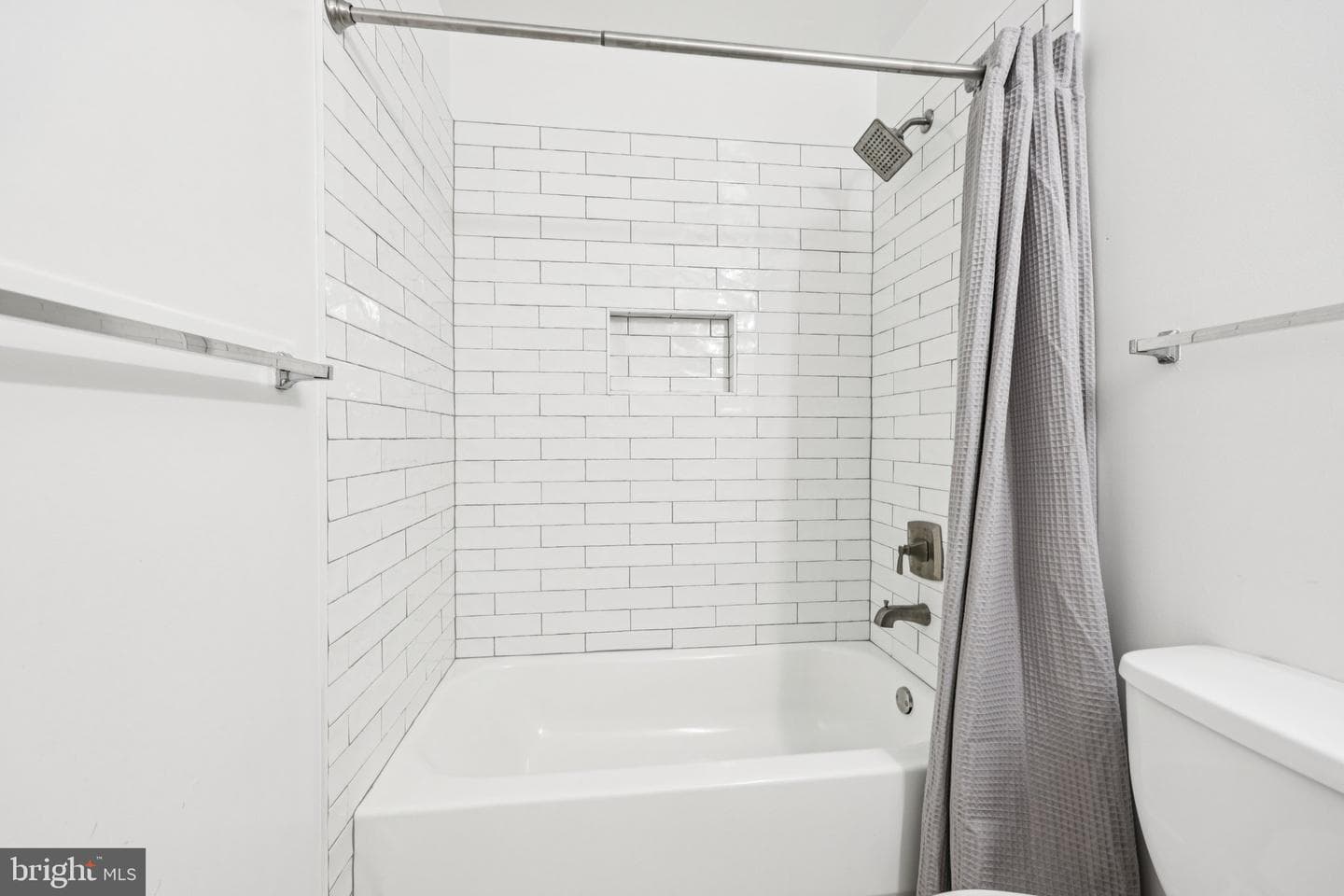 12126 Westwood Hills Drive photo 27