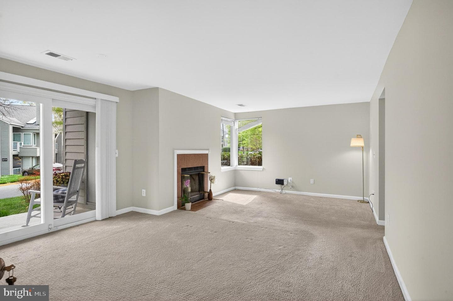 1512 Summerchase Court photo 13
