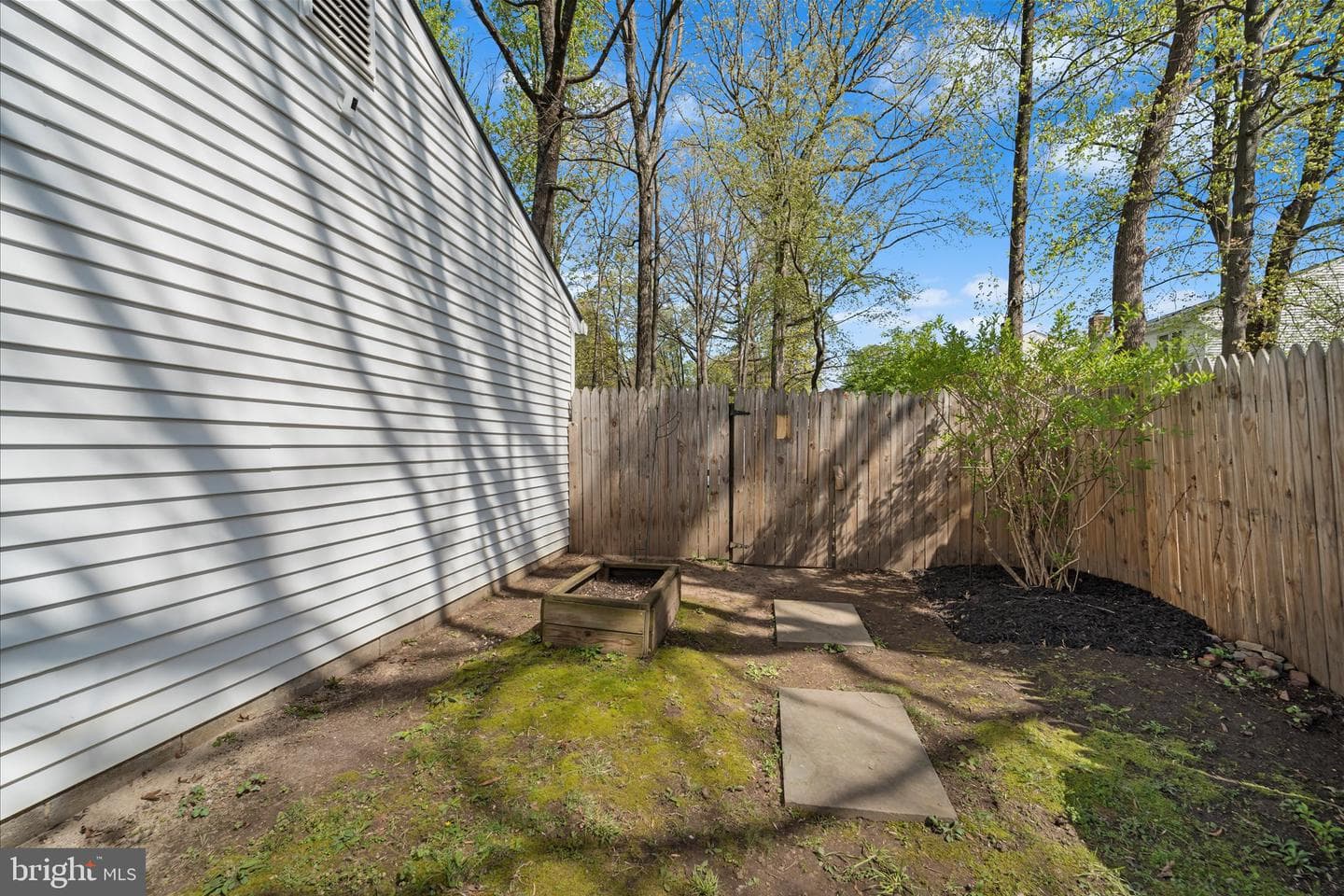 14725 Saint Germain Drive photo 41