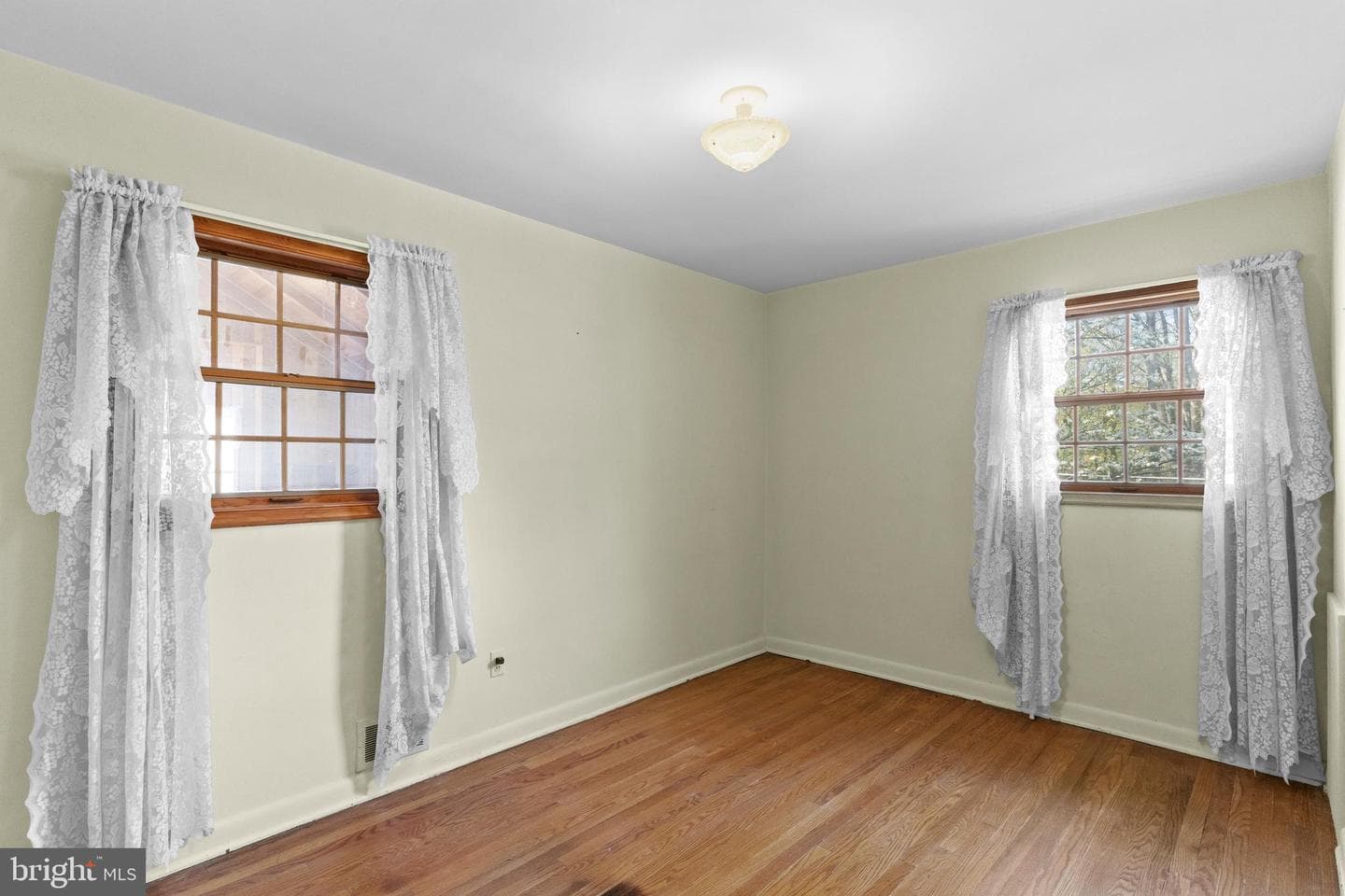 3614 Crest Drive photo 13