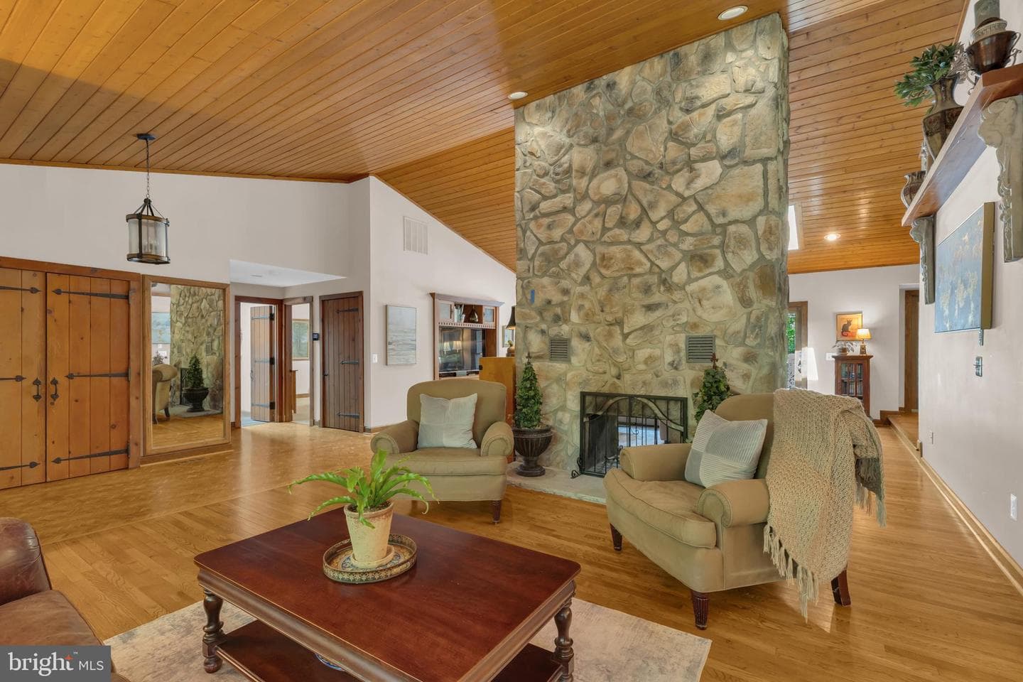 9920 Jaydee Boulevard photo 6