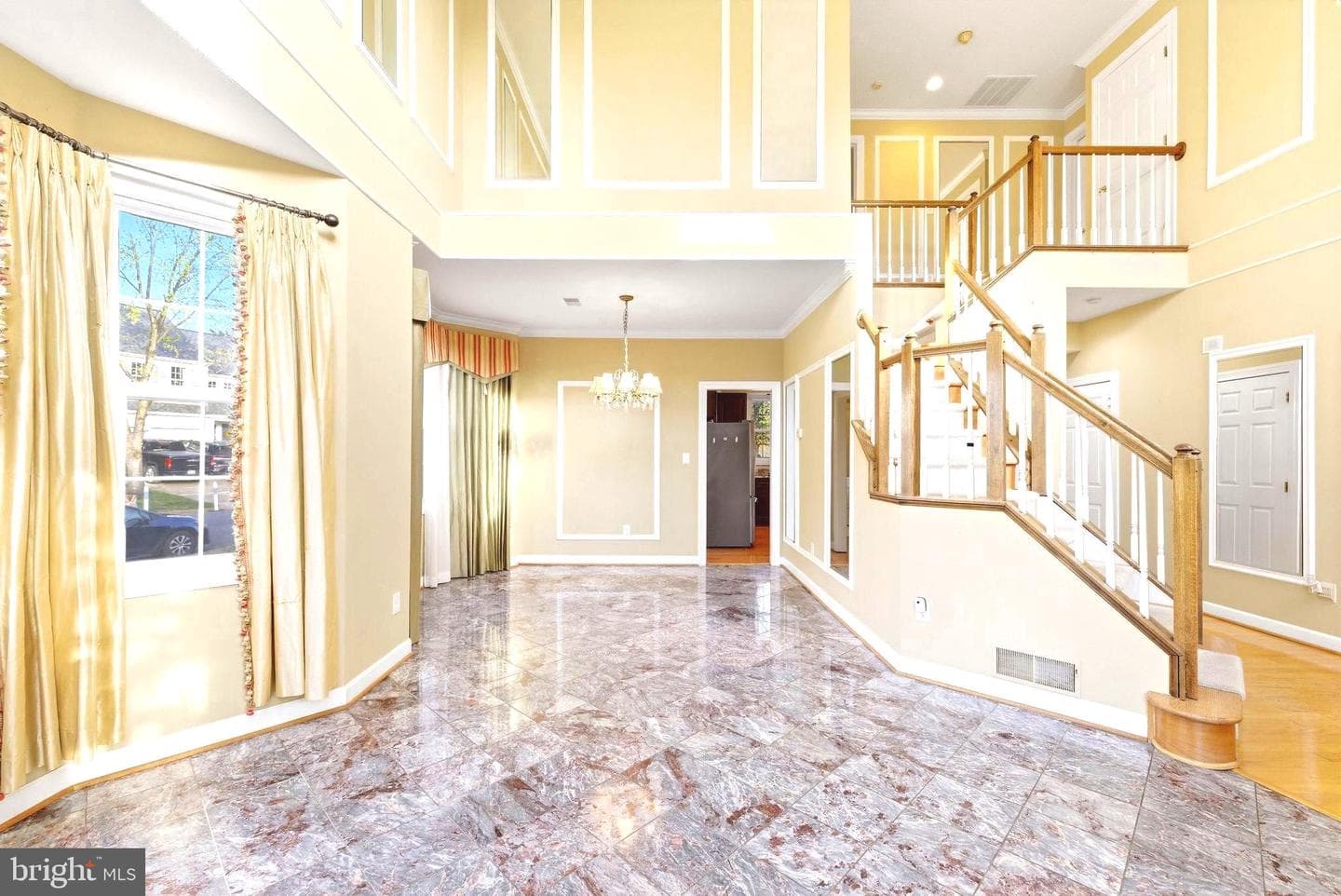 5804 Stone Creek Drive photo 4