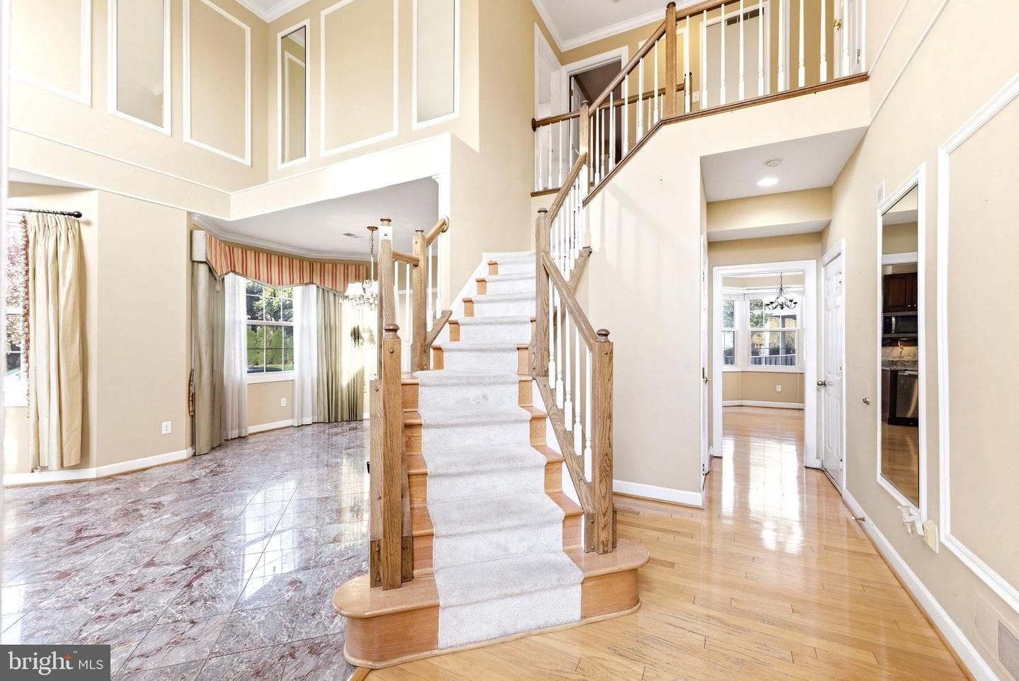 5804 Stone Creek Drive photo 9