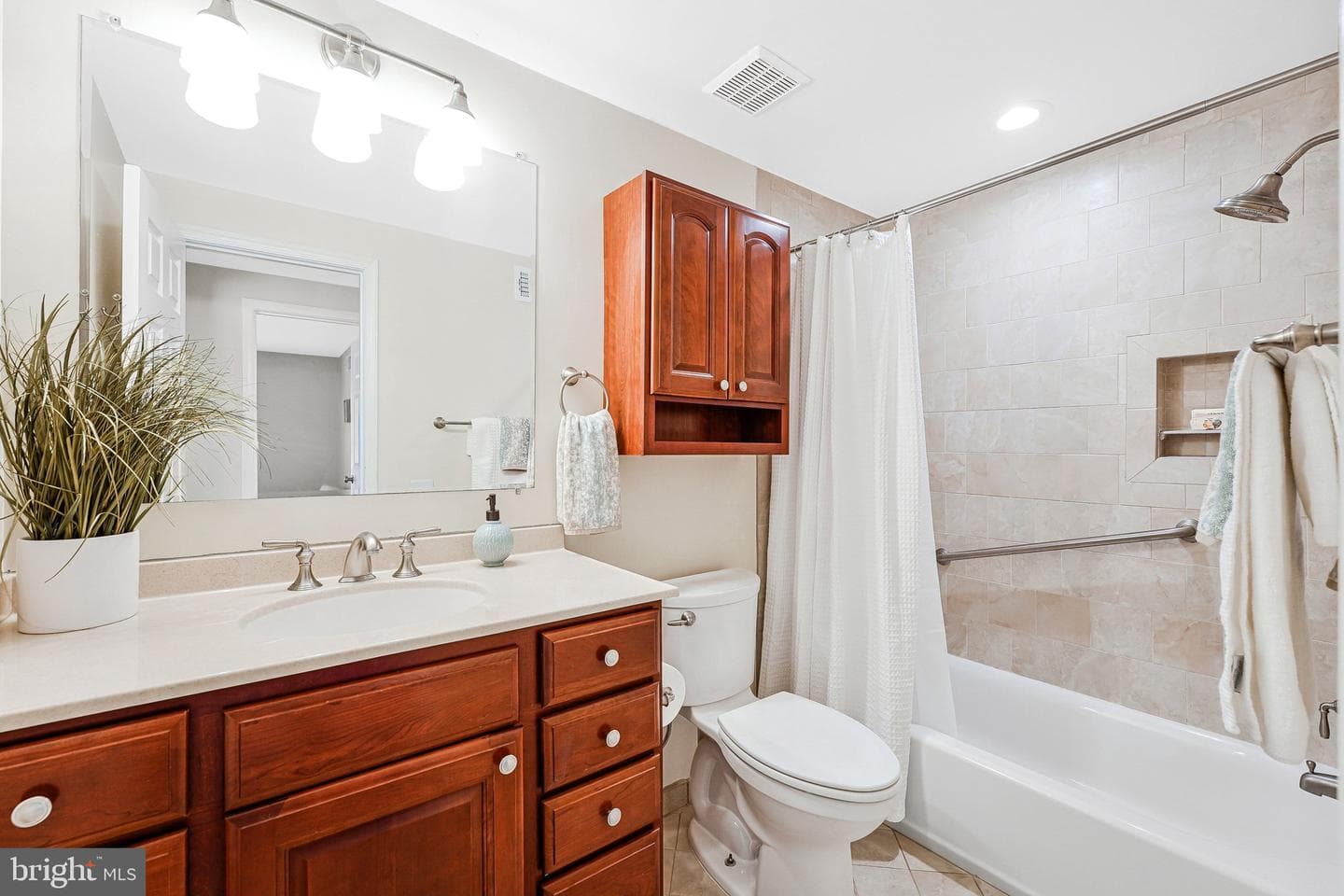10719 Oakenshaw Court photo 15