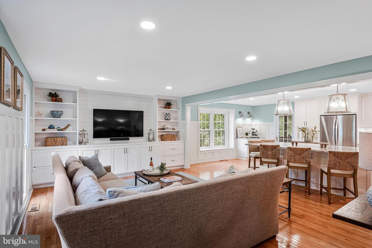 10719 Oakenshaw Court photo 5